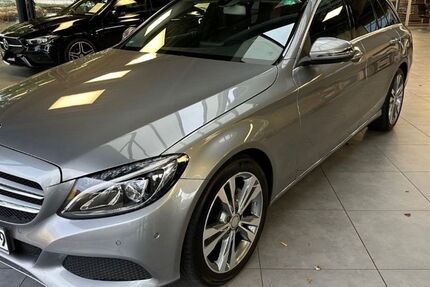 Mercedes-Benz C 180 113.000 km 16.500 &euro; Köln 50935