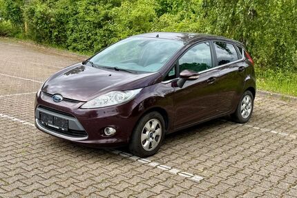 Ford Fiesta 269.000 km 2.290 &euro; Jülich 52428