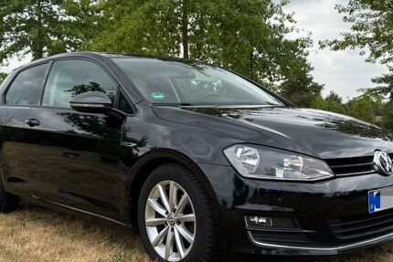 VW Golf 137.000 km 7.999 &euro; Jülich 52428