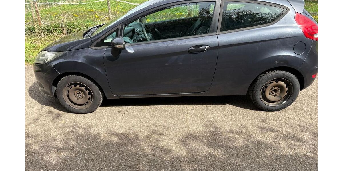 Ford Fiesta 148.000 km 1.999 &euro; Bedburg 50181
