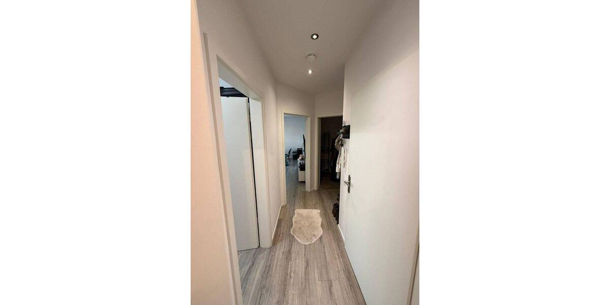 Etagenwohnung Niederkassel Ranzel - 2 Zimmer, 57 m&sup2;, 835&euro; | Angebot:26805535