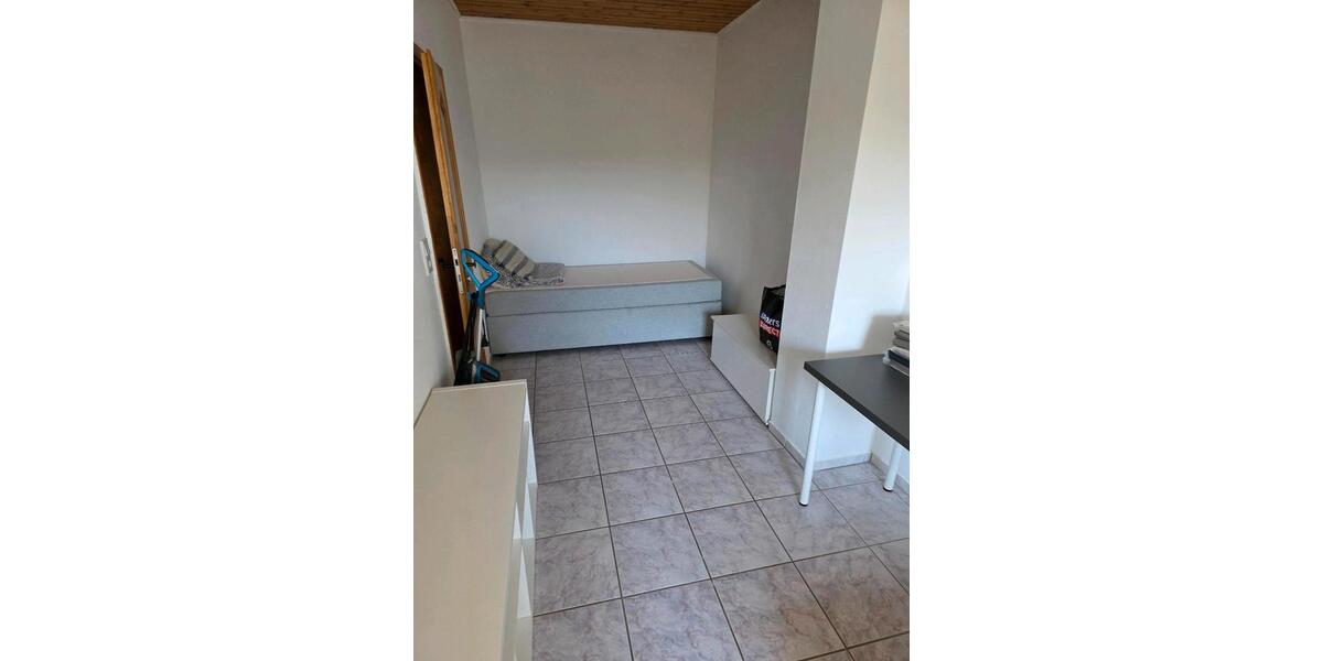 Terrassenwohnung Euskirchen - 3 Zimmer, 90 m&sup2;, 800&euro; | Angebot:25647930