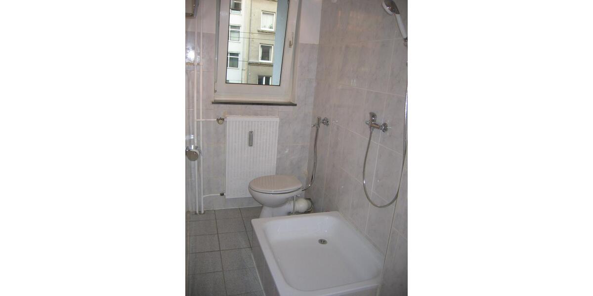 Etagenwohnung Köln Mülheim - 1.5 Zimmer, 29 m&sup2;, 160.000&euro; | Angebot:25982505