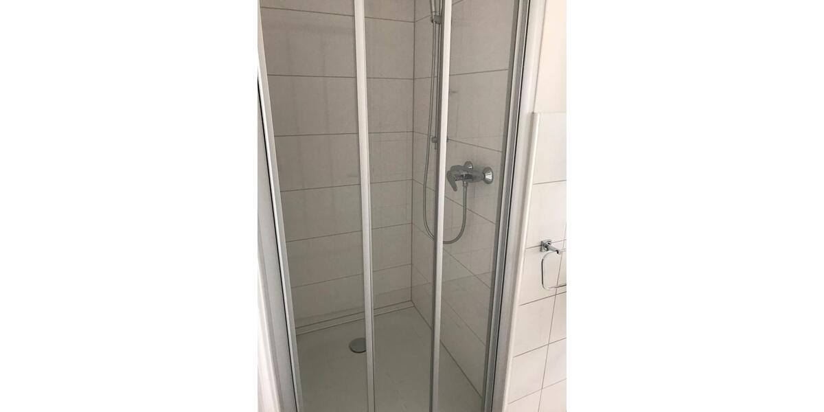 Etagenwohnung Köln Porz - 3 Zimmer, 98 m&sup2;, 1.250&euro; | Angebot:25647910