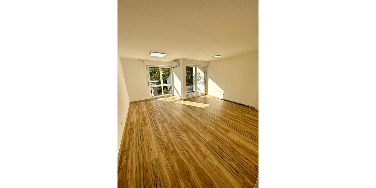 Etagenwohnung Leverkusen - 2 Zimmer, 58 m&sup2;, 1.390&euro; | Angebot:25918386