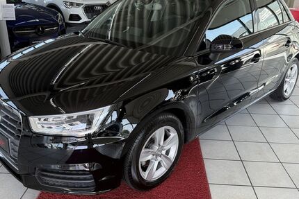 Audi A1 31.300 km 15.949 &euro; Erftstadt / Köln 50374