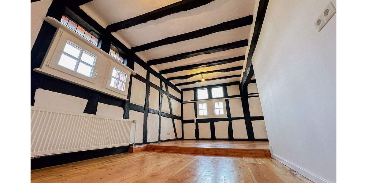 Einfamilienhaus Euskirchen Flamersheim - 7 Zimmer, 190 m&sup2;, 2.280&euro; | Angebot:25695597