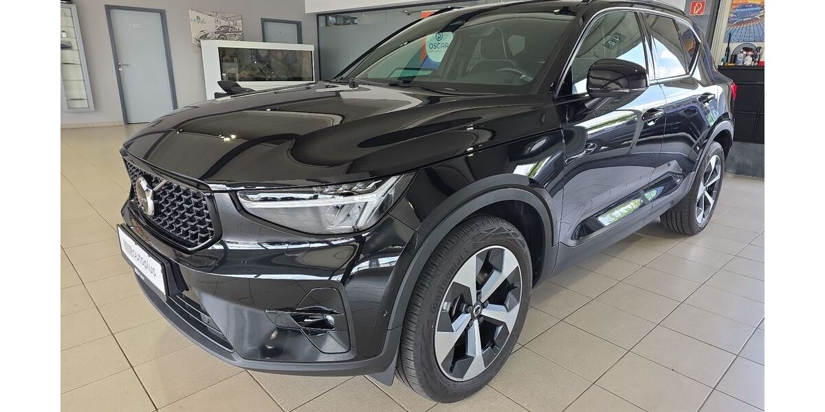 Volvo XC40 50.642 km 31.950 &euro; Bergheim 50126