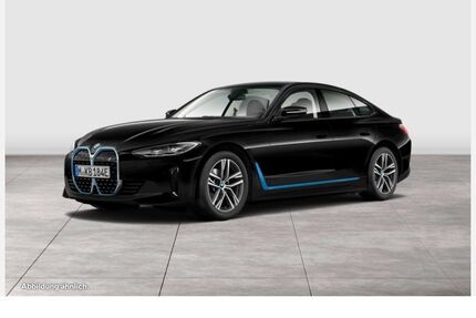BMW i4 54.999 km 31.995 &euro; Köln-West 50858
