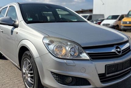 Opel Astra 242.800 km 1.950 &euro; Bornheim 53332
