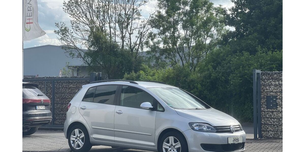 VW Golf 129.000 km 4.999 &euro; Jülich 52428
