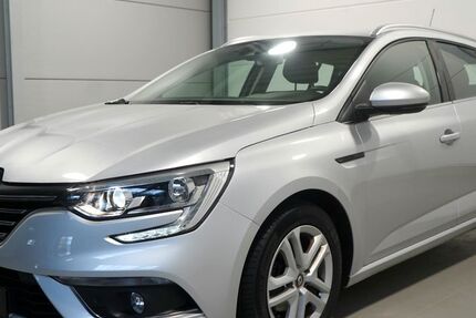 Renault Megane 63.909 km 12.490 &euro; Hürth bei Köln 50354