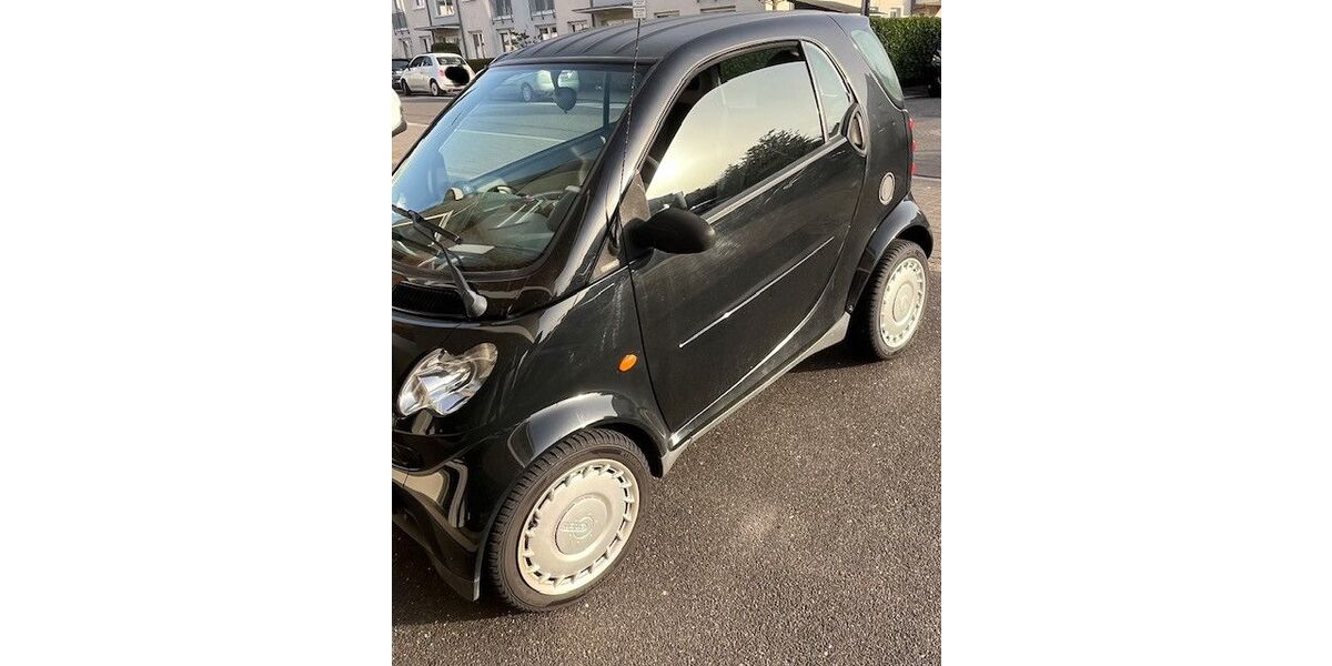 Smart ForTwo 140.182 km 1.200 &euro; Köln 50858