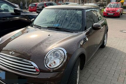 Mini ONE 93.000 km 7.999 &euro; Köln 50733