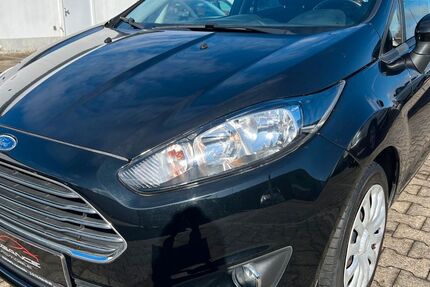 Ford Fiesta 160.000 km 7.950 &euro; Nörvenich 52388