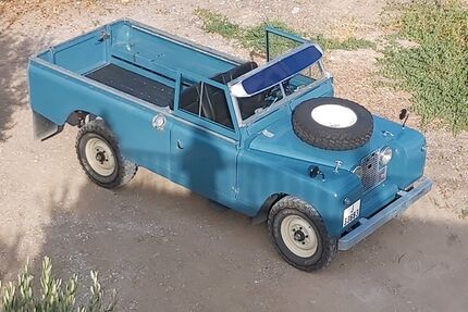 Land Rover Serie II 80.500 km 18.900 &euro; Grevenbroich 41515