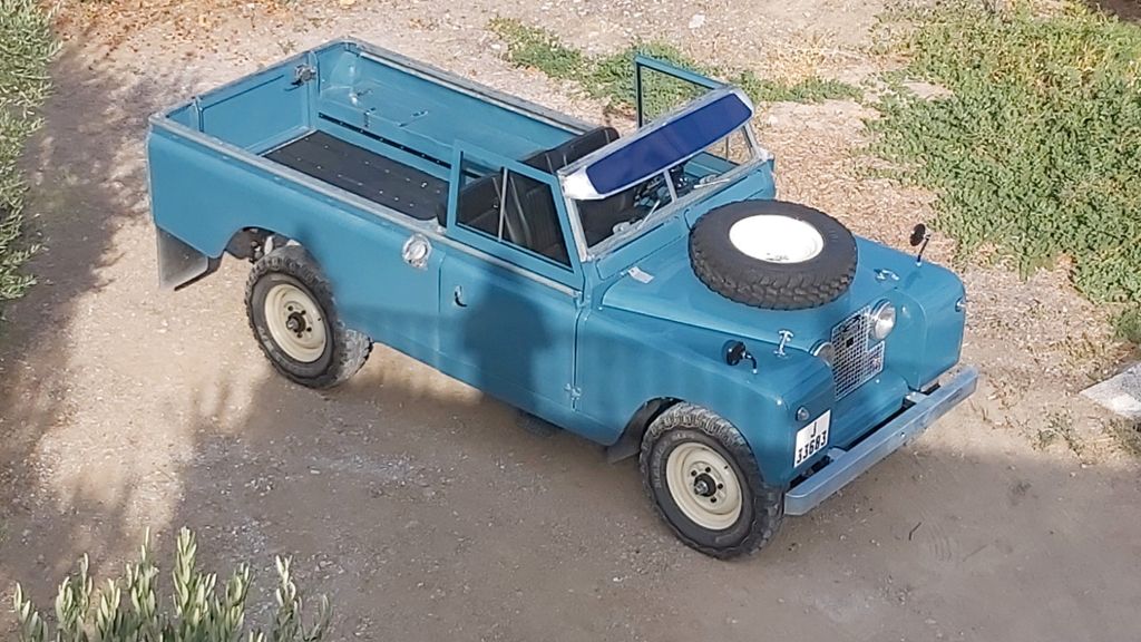Land Rover Serie II 80.500 km 18.900 &euro; Grevenbroich 41515