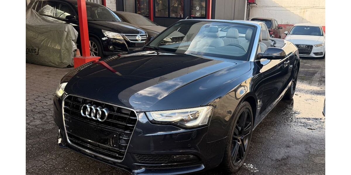 Audi A5 220.000 km 11.600 &euro; Köln 51105