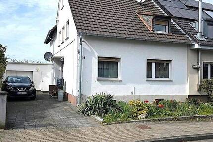 Haus Bergheim Oberaußem - 7 Zimmer, 150 m&sup2;, 280.000&euro; | Angebot:26795021