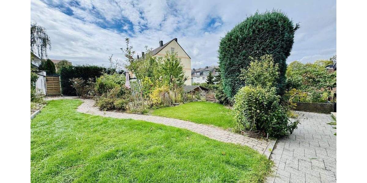 Mehrfamilienhaus, Wohnhaus Aldenhoven - 8 Zimmer, 182 m&sup2;, 419.000&euro; | Angebot:25728321