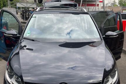 VW Touran 194.317 km 8.500 &euro; Leverkusen 51377
