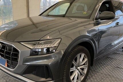 Audi Q8 55.000 km 31.250 &euro; Jülich 52428