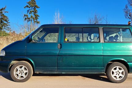 VW T4 Caravelle 98.800 km 12.900 &euro; Grevenbroich 41515