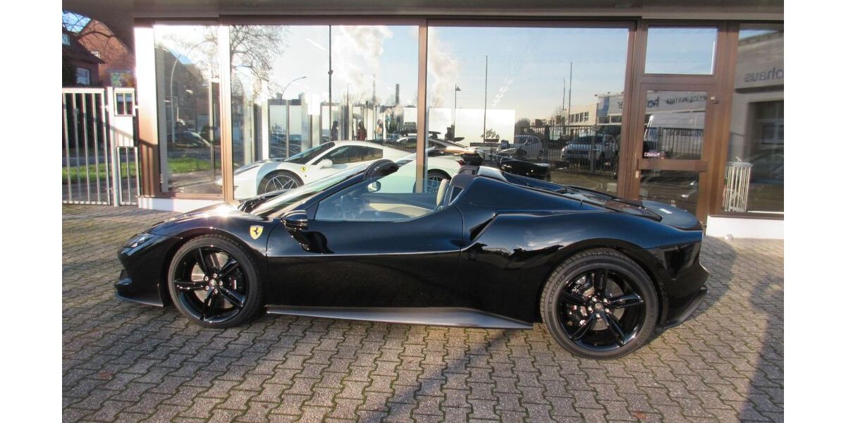 Ferrari 296 GTS 2.200 km 298.990 &euro; Bergheim 50126