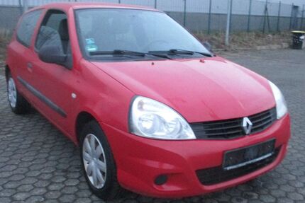 Renault Clio 146.000 km 2.290 &euro; Hürth 50354