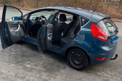 Ford Fiesta 98.000 km 3.900 &euro; Nideggen 52385