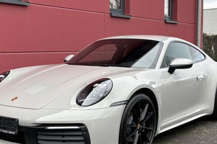 Porsche 992 9.768 km 118.600 &euro; Brühl 50321