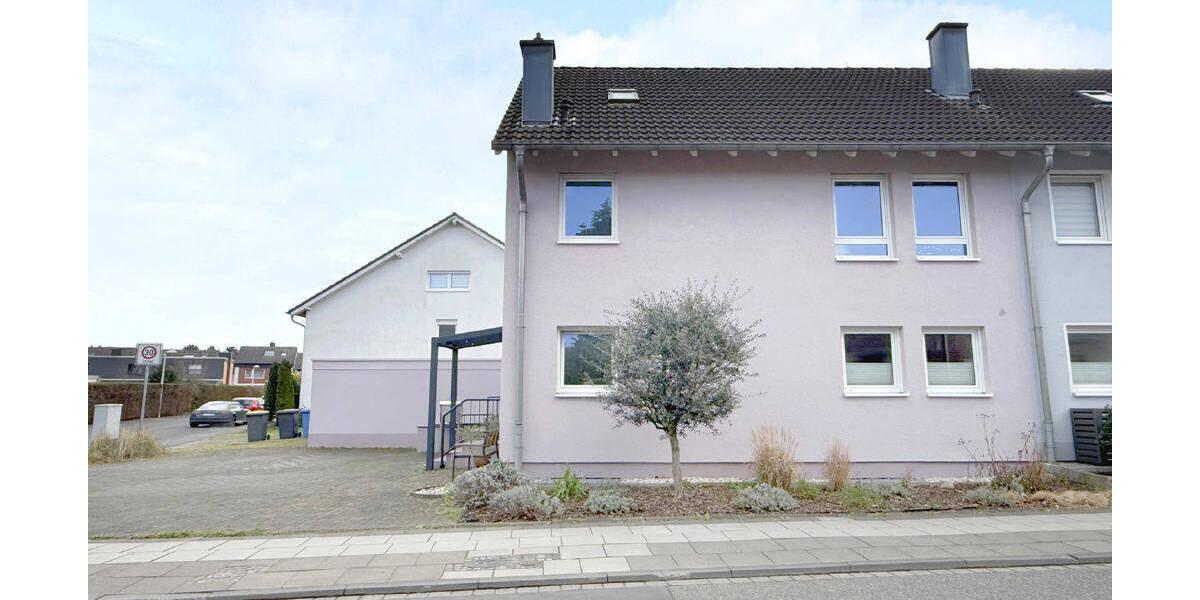 Einfamilienhaus Frechen Grube Carl - 7 Zimmer, 209 m&sup2;, 2.495&euro; | Angebot:26066092