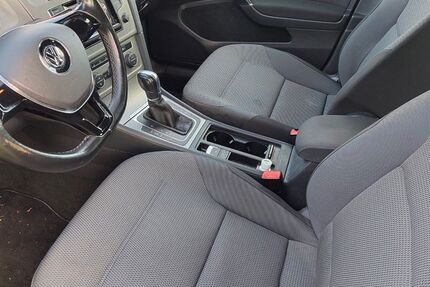 VW Golf 116.500 km 6.200 &euro; Düren 52351