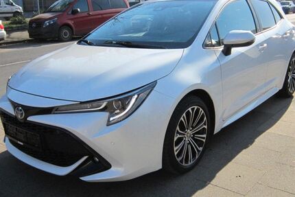 Toyota Corolla 113.400 km 18.990 &euro; Köln 51105