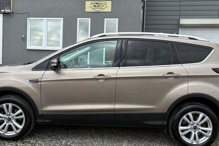 Ford Kuga 69.000 km 14.990 &euro; Euskirchen 53881