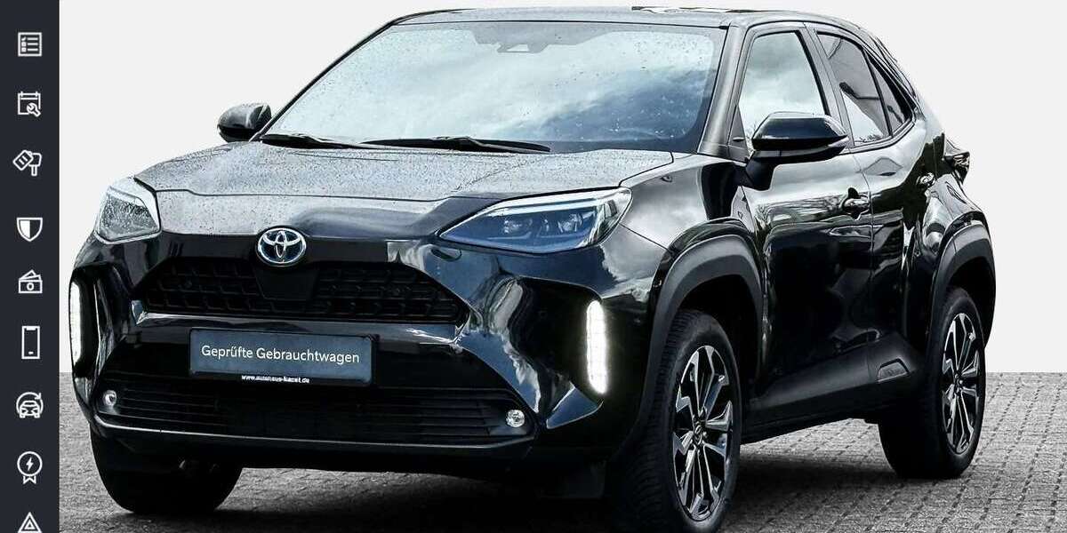 Toyota Yaris Cross 44.628 km 21.985 &euro; Köln 51063