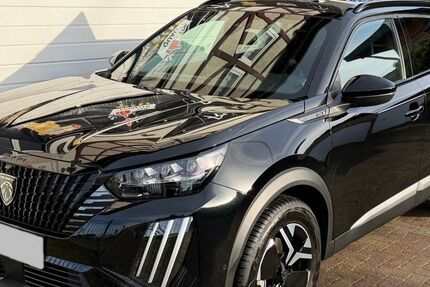 Peugeot 2008 19.995 km 23.990 &euro; Nideggen 52385