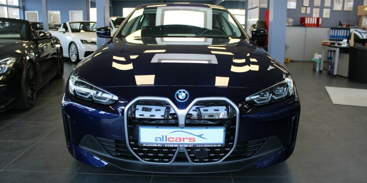 BMW i4 eDrive40 Gran Coupe 83.350 km 32.980 &euro; Euskirchen 53881