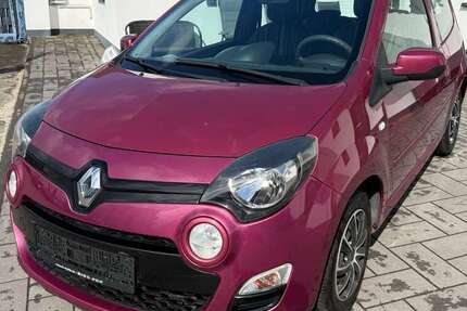 Renault Twingo 93.000 km 3.880 &euro; Hürth-Efferen bei Köln (Rewe-Tankstelle) 50354