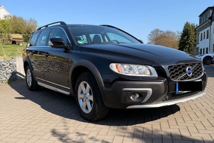 Volvo XC70 187.000 km 18.900 &euro; Leverkusen 51377