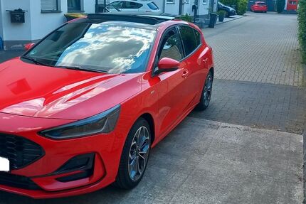 Ford Focus 84.000 km 17.200 &euro; Dormagen 41539