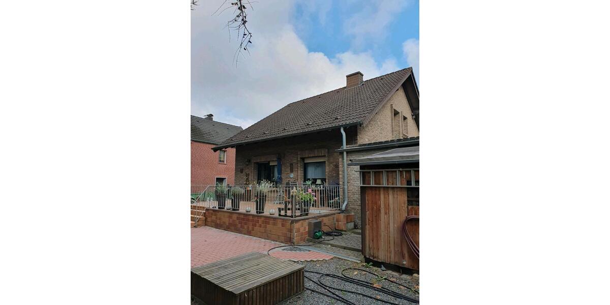 Einfamilienhaus Inden - 4.5 Zimmer, 120 m&sup2;, 380.000&euro; | Angebot:24646531