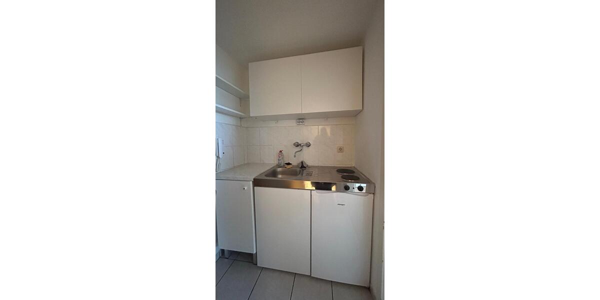Etagenwohnung Köln Innenstadt - 1 Zimmer, 19 m&sup2;, 600&euro; | Angebot:25571592