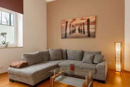 Zimmer Düsseldorf Pempelfort - 2 Zimmer, 1.590&euro; | Angebot:24986141