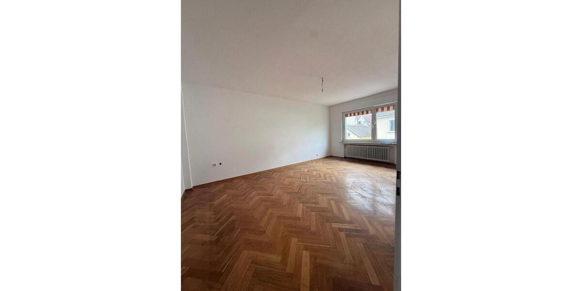 Etagenwohnung Köln Porz - 4 Zimmer, 100 m&sup2;, 1.550&euro; | Angebot:26621363