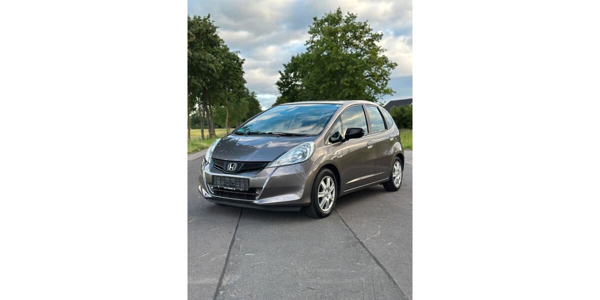 Honda Jazz 29.000 km 7.900 &euro; Zülpich 53909