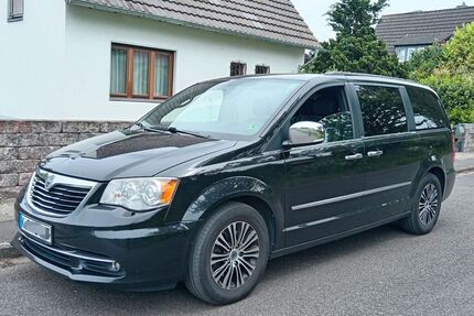 Lancia Voyager 181.469 km 6.750 &euro; köln 51107
