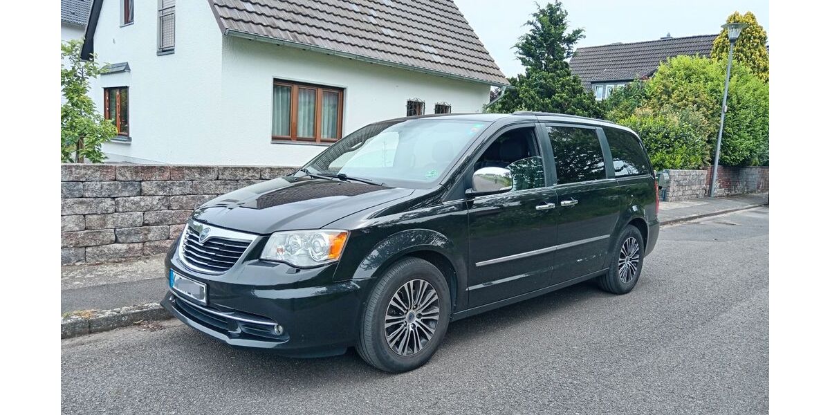 Lancia Voyager 181.469 km 6.750 &euro; köln 51107