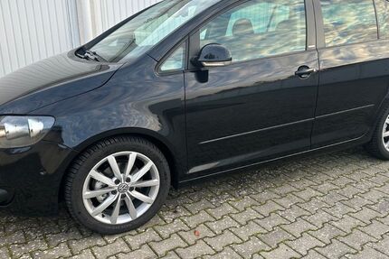 VW Golf 134.205 km 6.999 &euro; Bornheim 53332