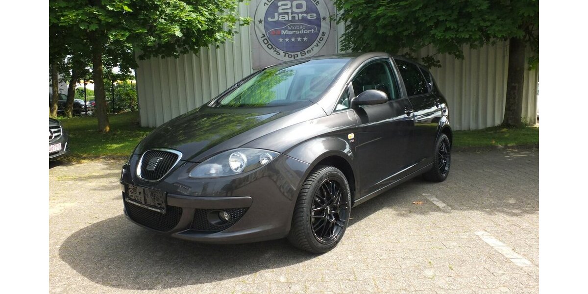 Seat Altea STYLE NAVI AHK KLIMAAUT PARKPILOT neuer Zahn 165.222 km 4.908 &euro; Köln 50858